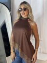 blusa assimetrica renda marrom