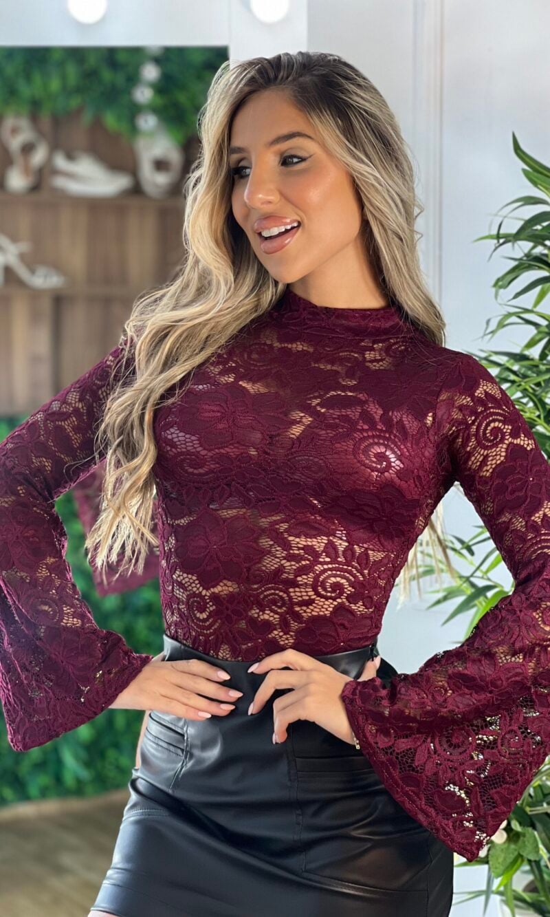 body renda isabel bordo