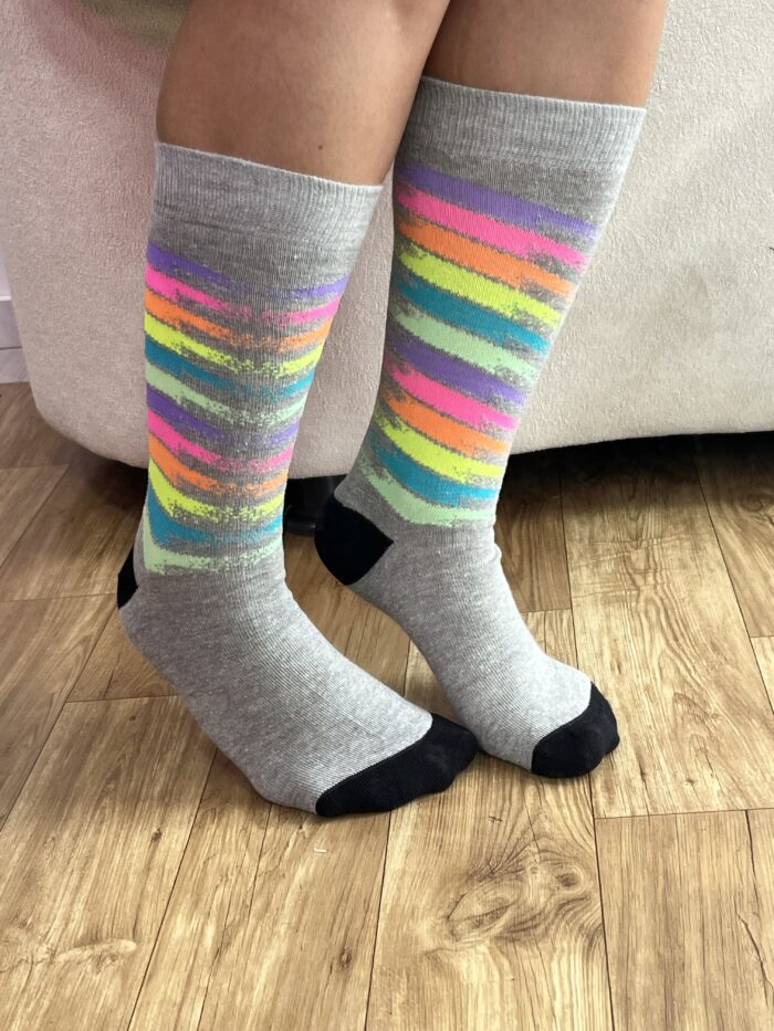 meia cano longo estampado cinza meia cano longo estampado cinza