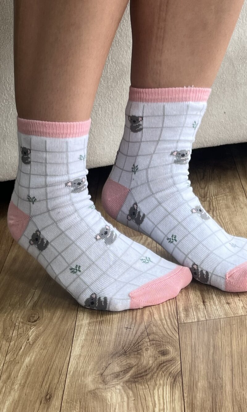 meia cano medio estampado branco ursinho