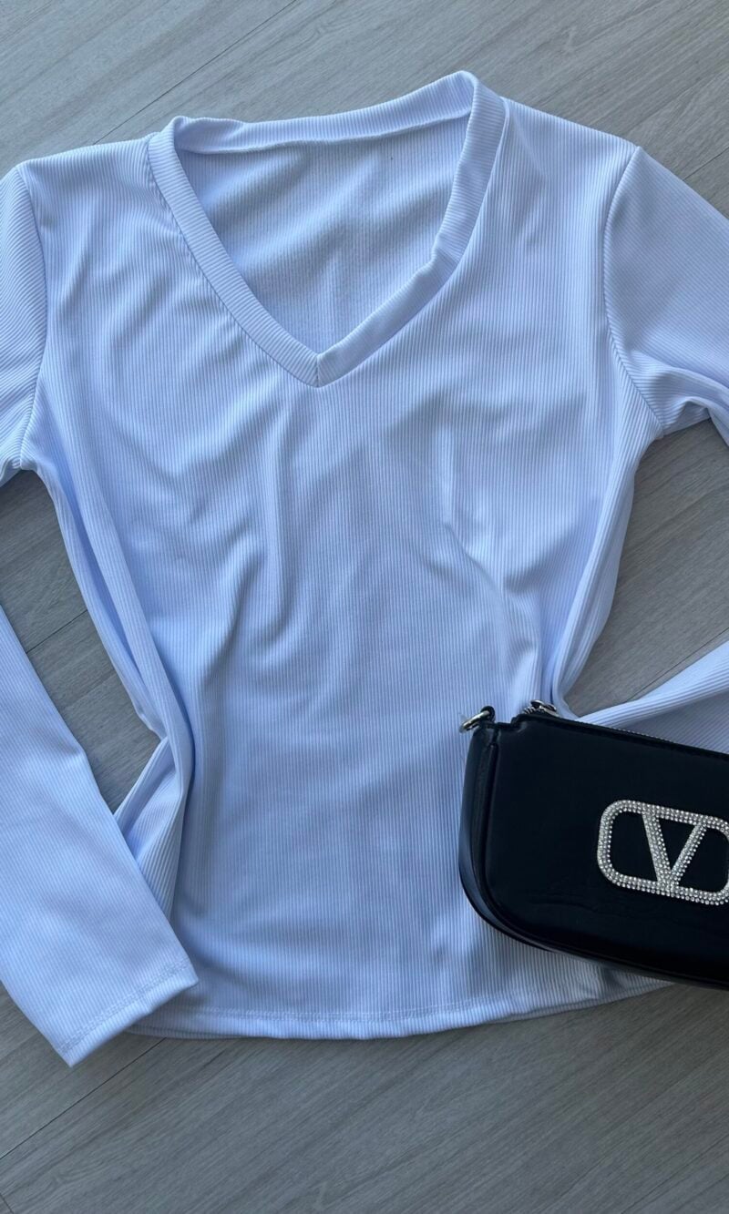 blusa flanelada gola v ully branco