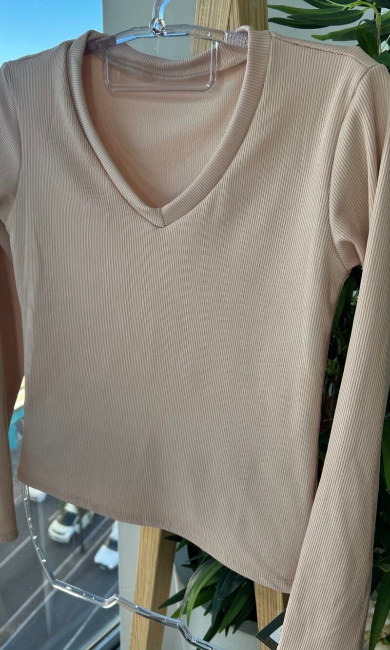 blusa flanelada gola v ully bege