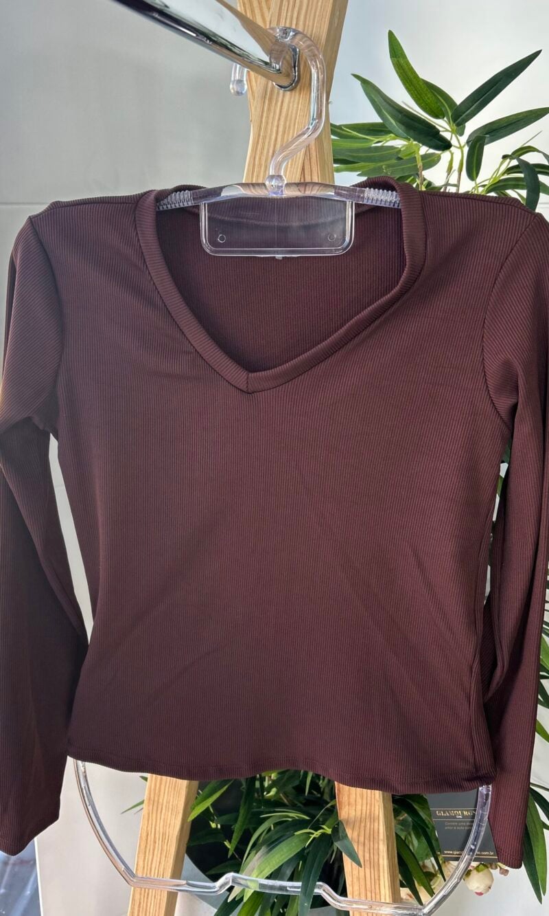 blusa flanelada gola v ully marrom