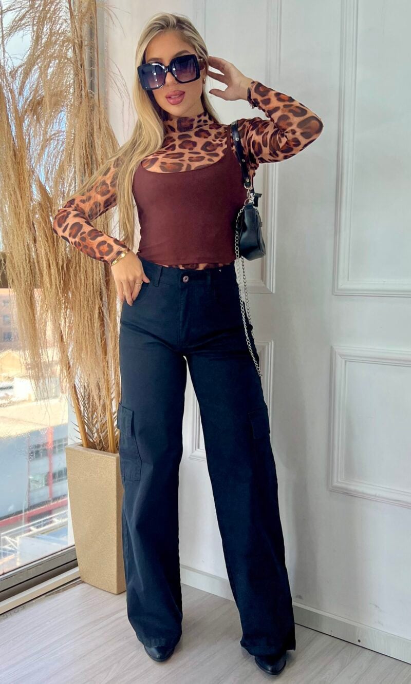 calca jeans wide leg cargo fabiana preto