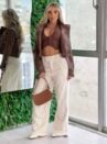 cropped courino quiara marrom