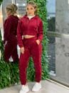 conjunto plush apeluciado bordo