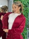 conjunto plush apeluciado bordo
