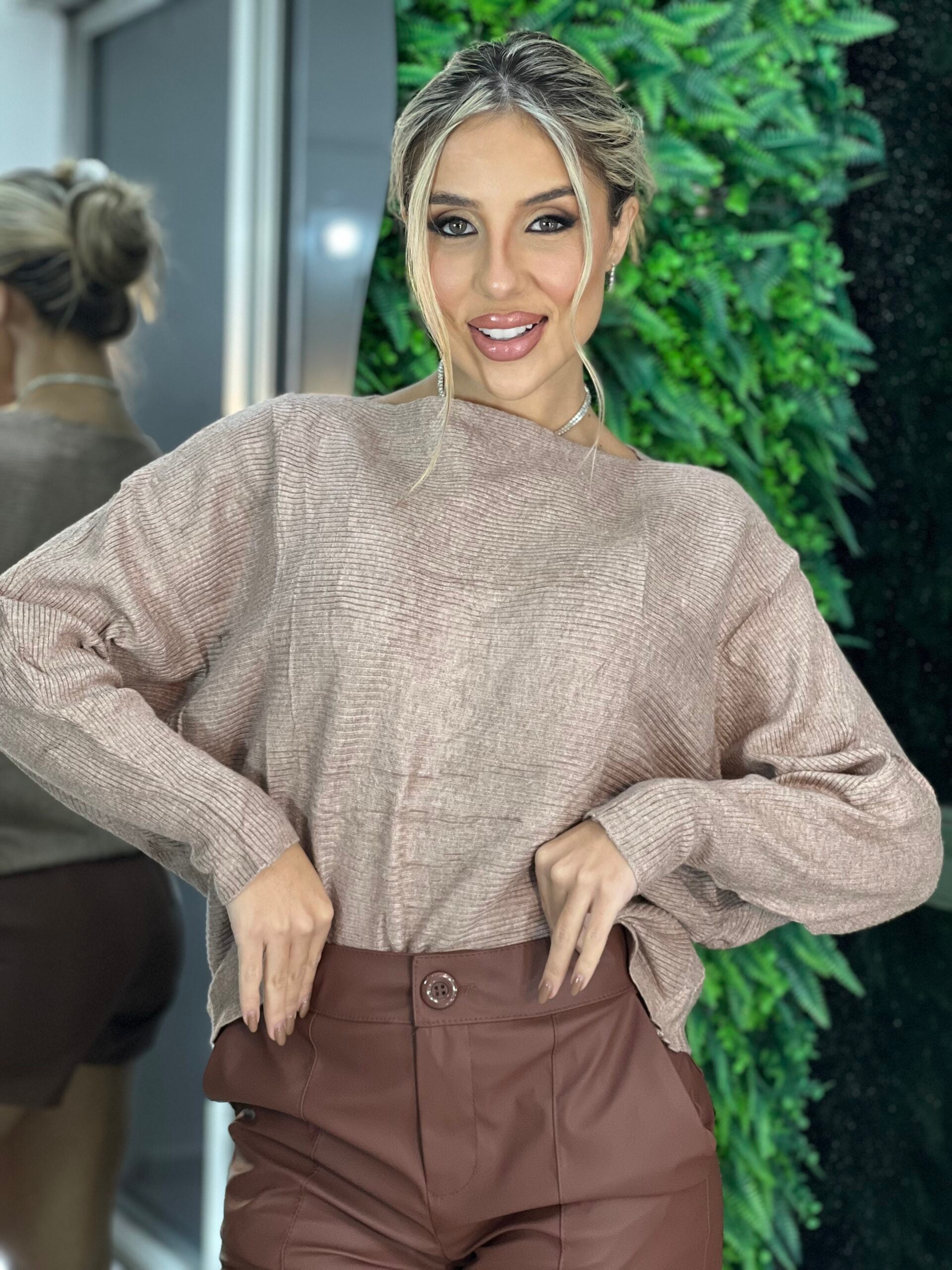 blusa modal morcego bege blusa modal morcego bege