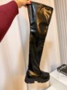 bota das blogueiras over preto