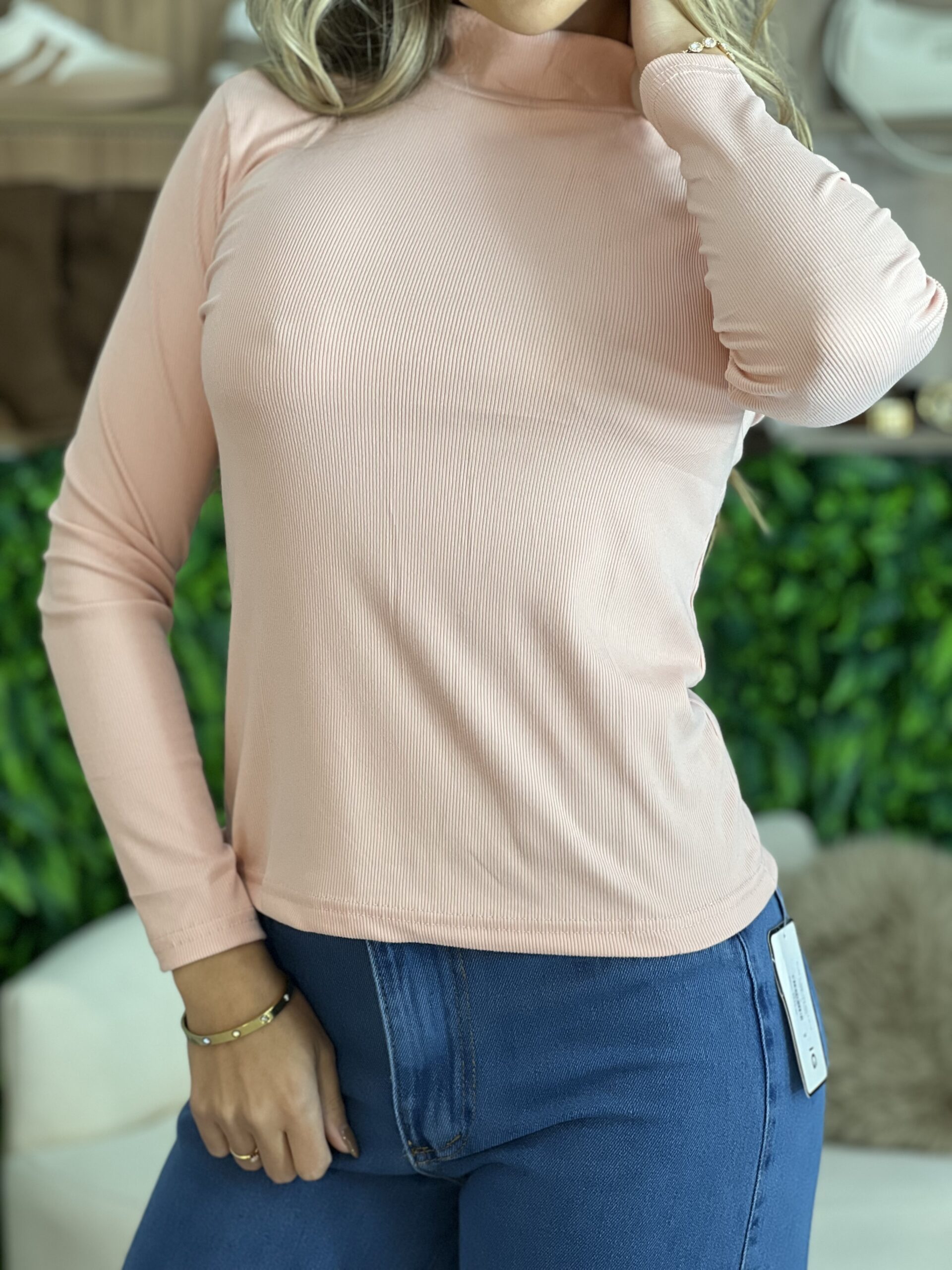 blusa flanelada gola alta fiorella rosa blusa flanelada gola alta fiorella rosa