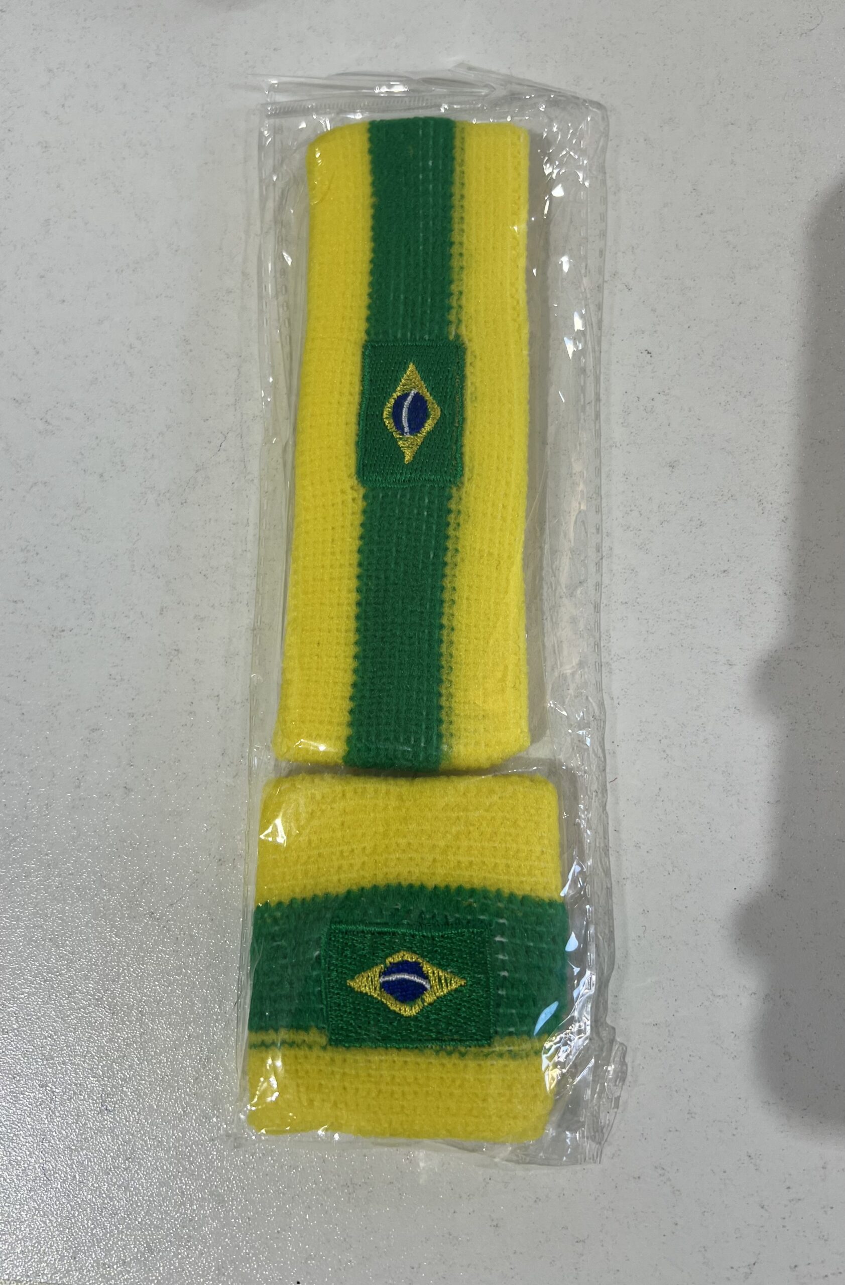 kit faixa munhequeira brasil amarelo kit faixa munhequeira brasil amarelo